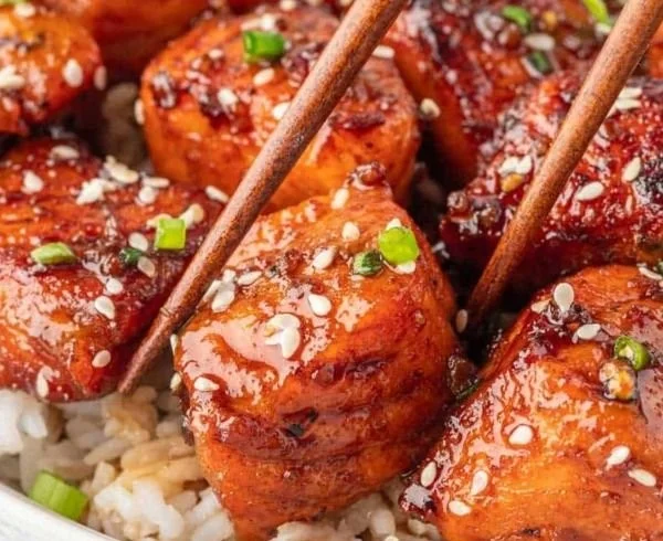 Honey Garlic Salmon Bites