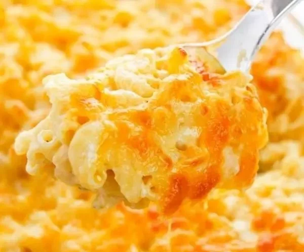 Creamy Southern Baked Mac and Cheese